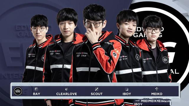 中超俱乐部 中超俱乐部